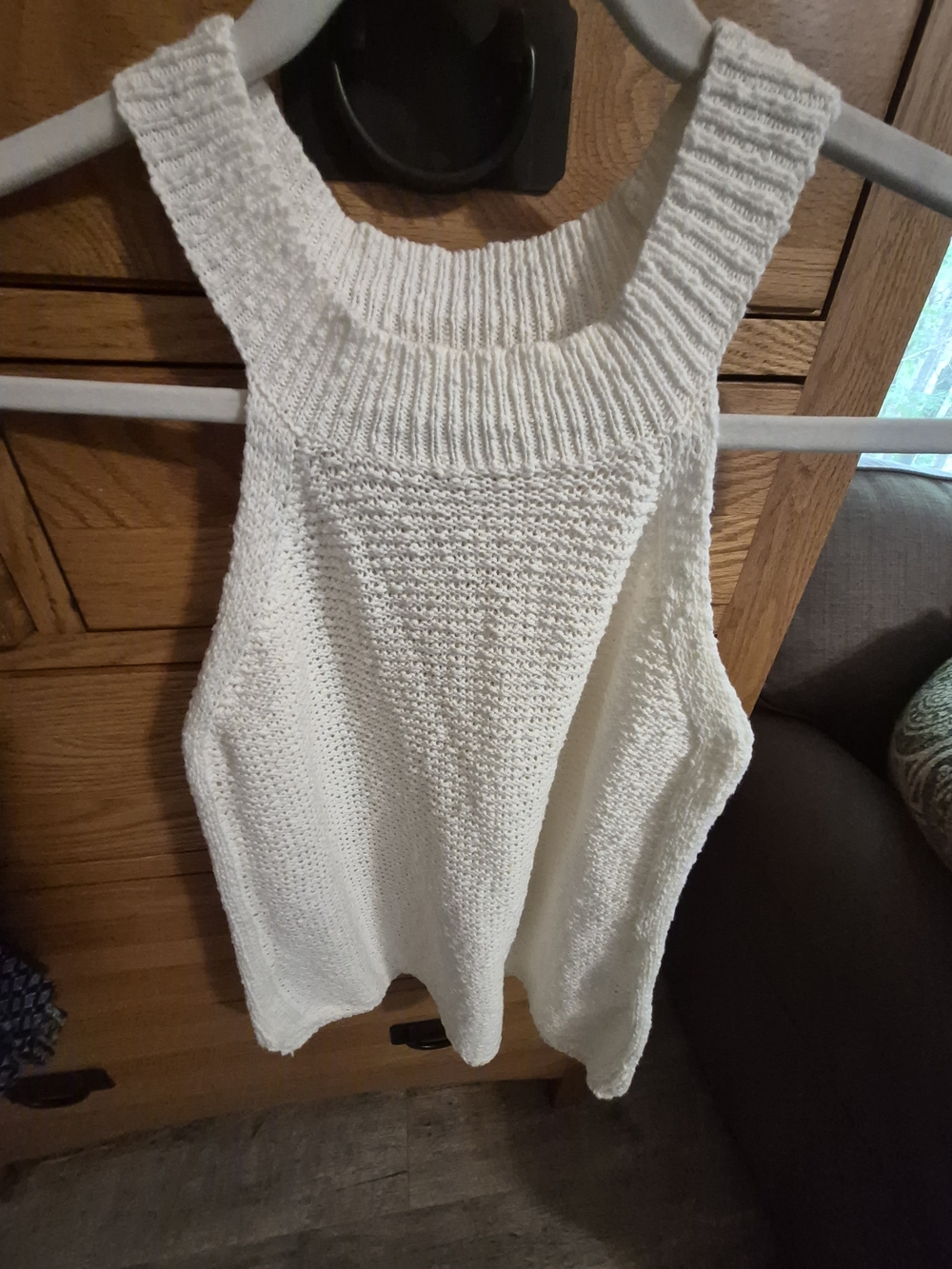 Evereve Cream Knit Tank Top